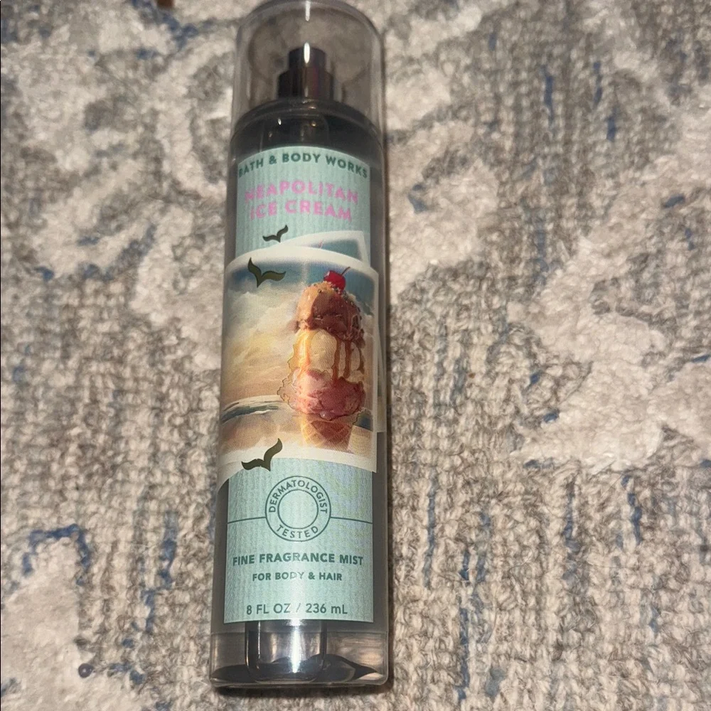 Bath & Body Works Neapolitan Ice Cream Fine Fragrance Mist - Mint Green